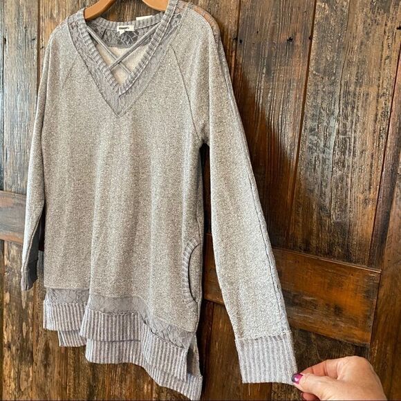 Maurices Sz S NWT Gray Lace Lagenlook Relaxed Fit Cotton Sweater - Picture 5 of 11